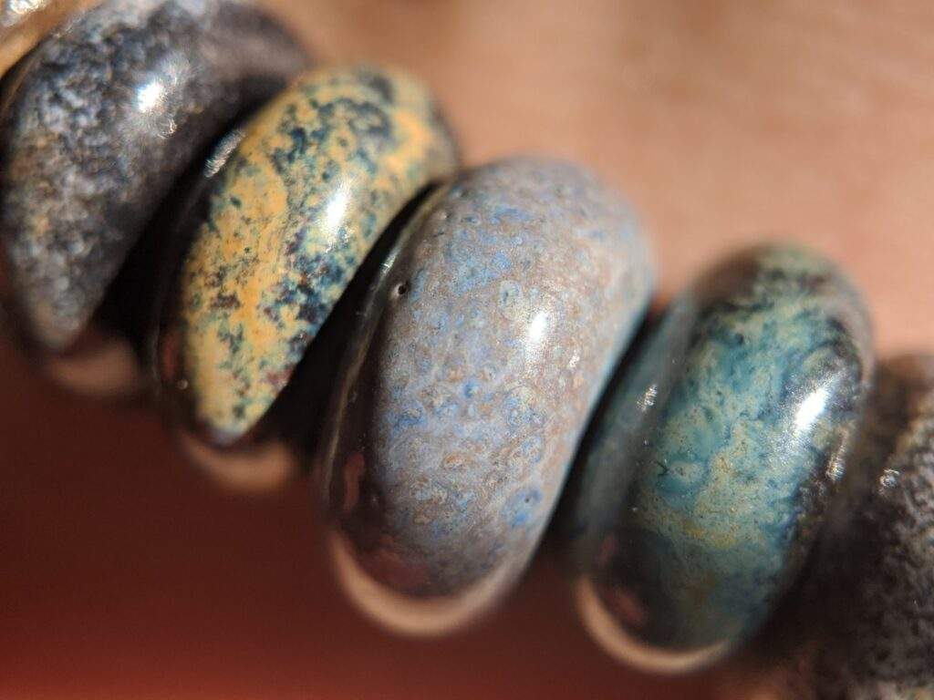 AMACO Glazed Black Stoneware Beads by Alina Zozulya