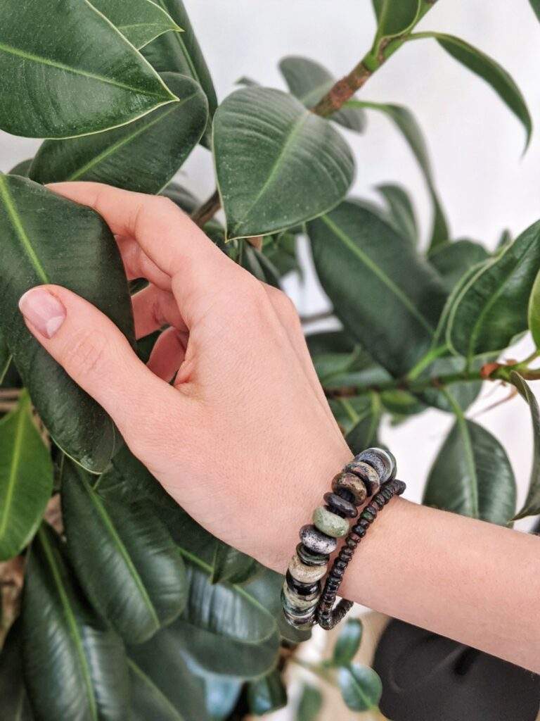AMACO Glazed Black Stoneware Beads by Alina Zozulya
